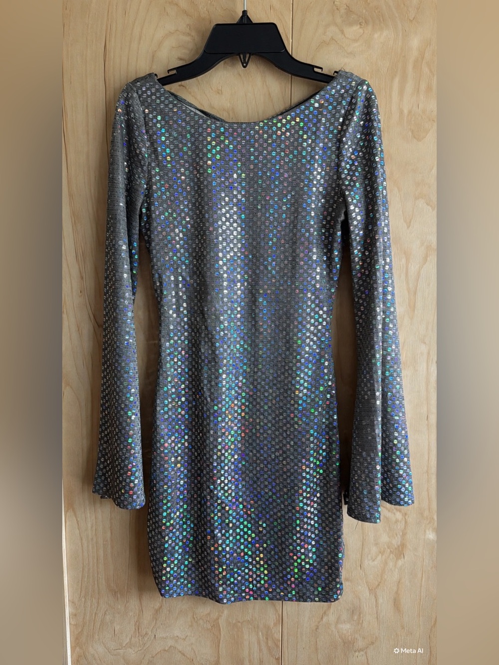 Thirty Thirty Holographic Silver Sequin Long-Sleeve Women's Top